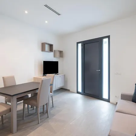 Apartment Danibike, A Few Steps From The Sea